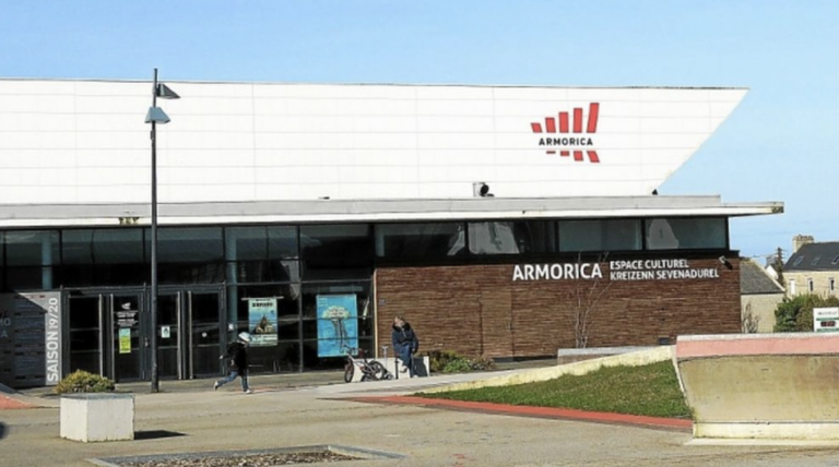 Salle L'Armorica, Plouguerneau